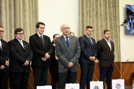 Három hét Londonban - tanulmányúton jártak a Hunyadis diákok